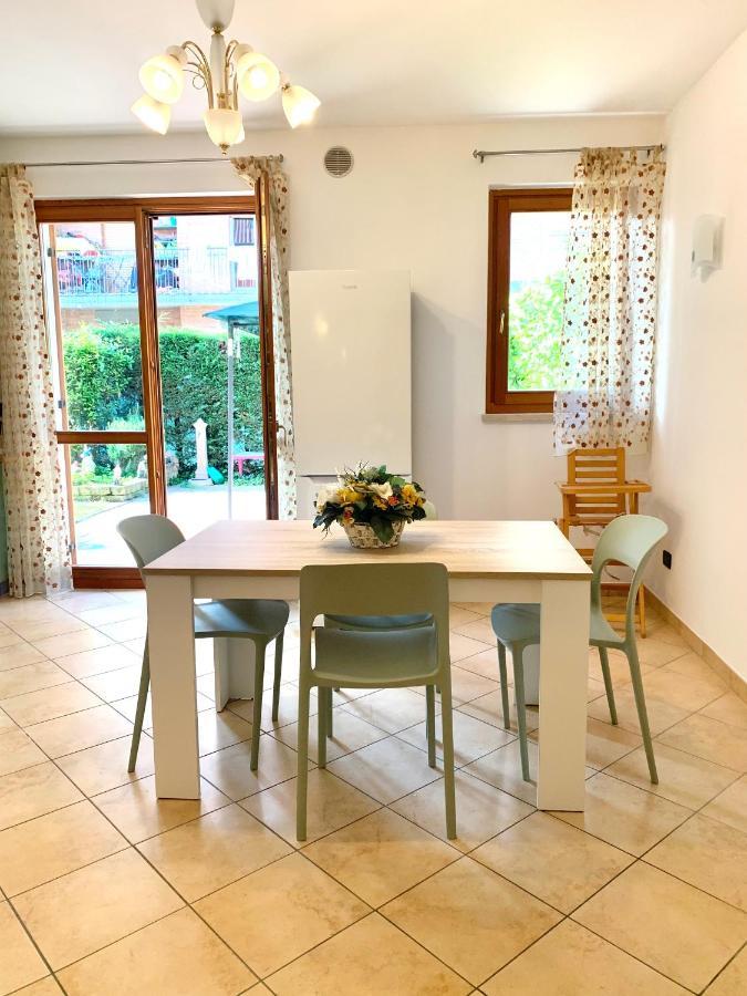 Apartamento Casa Alice SantʼAmbrogio di Valpolicella Exterior foto